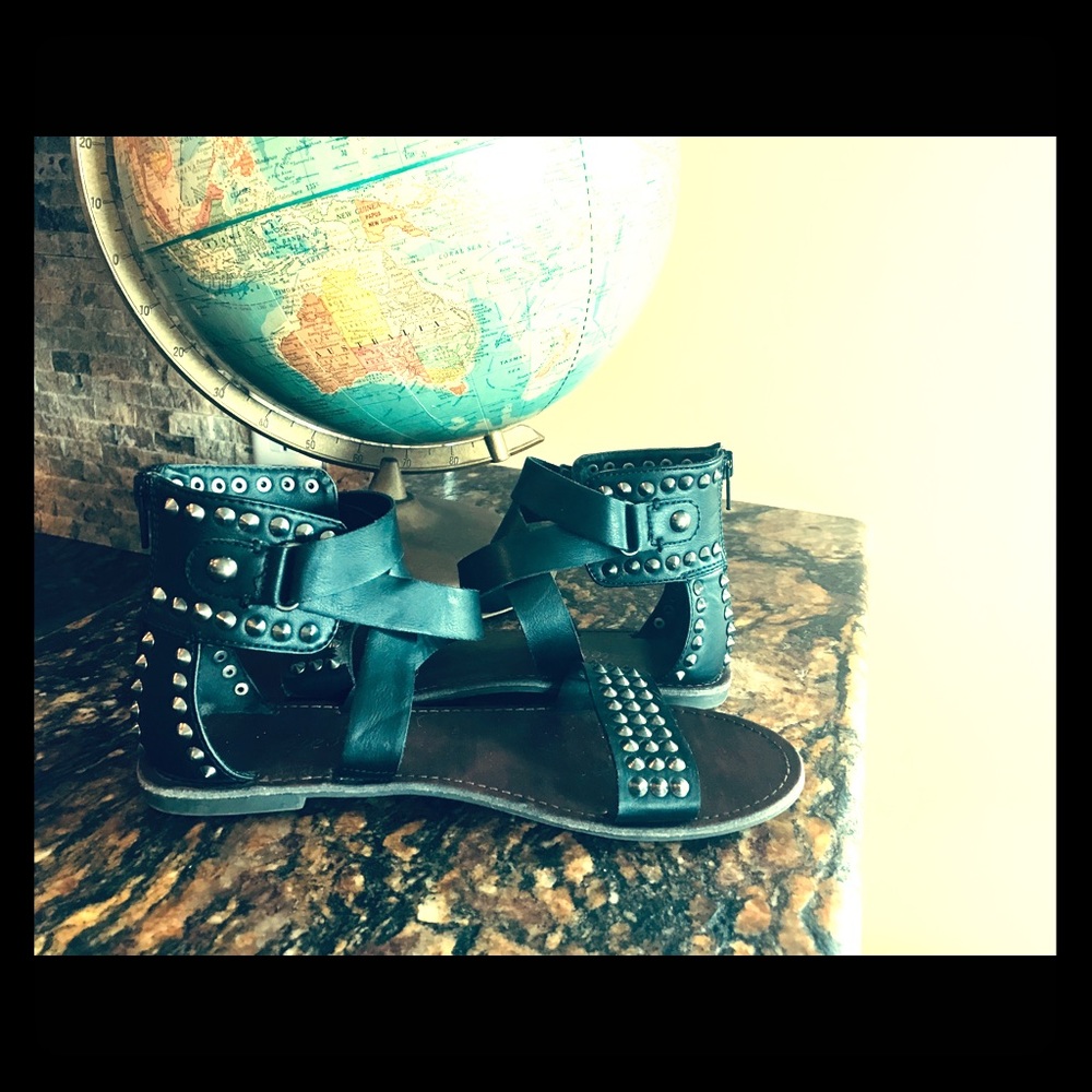 Gladiator sandals
